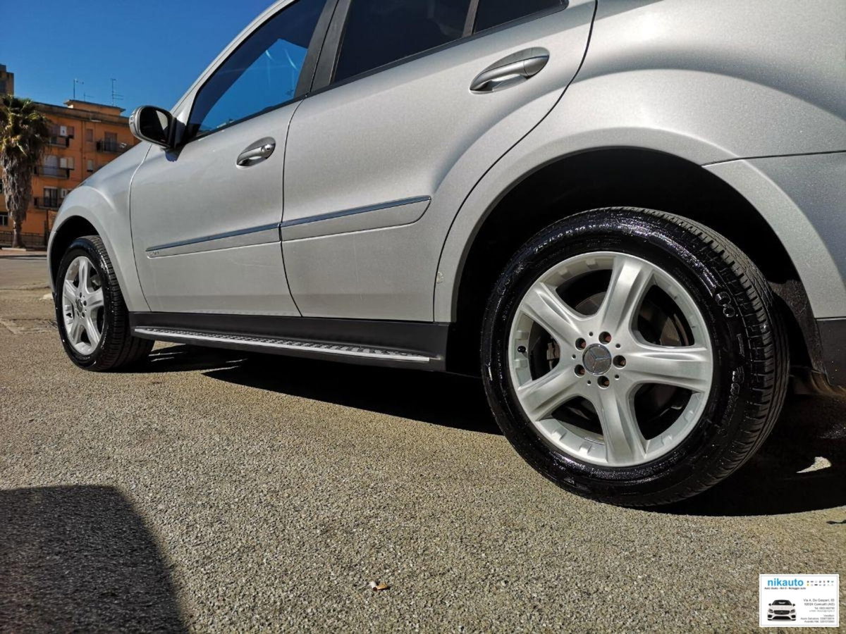 Mercedes-Benz Classe ML 320 CDI (9)