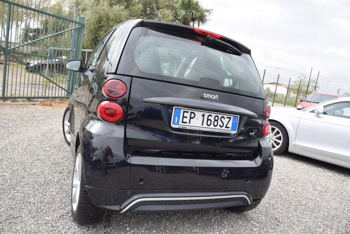 smart Fortwo 800 40 kW coupé pulse cdi (18)