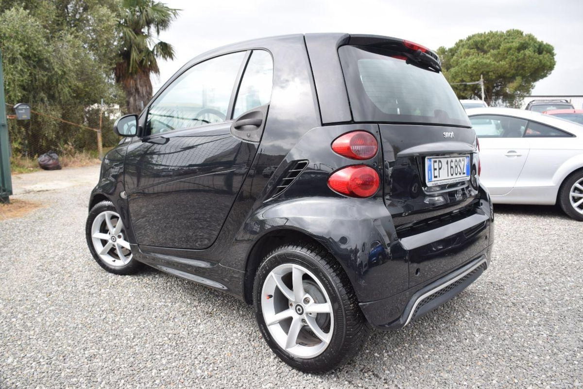 smart Fortwo 800 40 kW coupé pulse cdi (2)