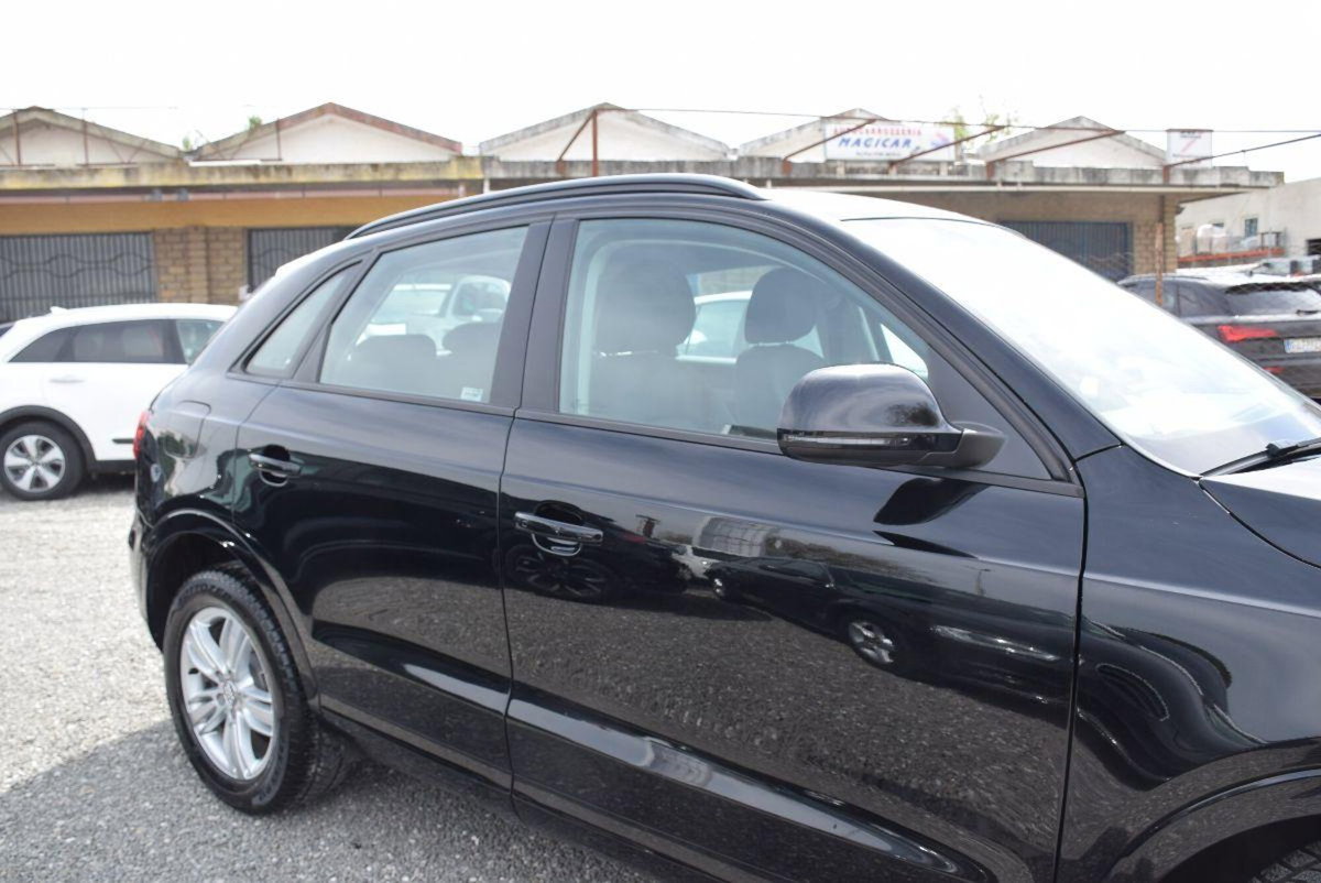 Audi Q3 2.0 TDI 120 CV (13)