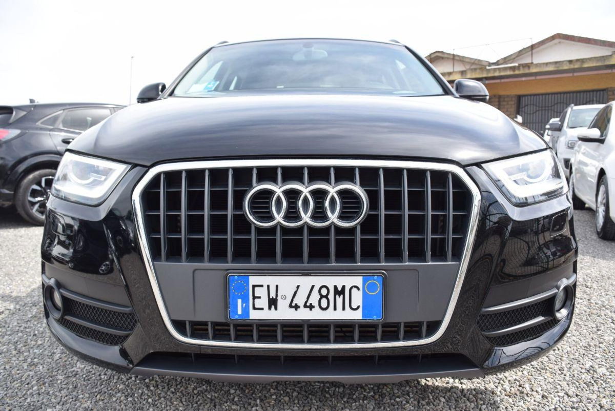 Audi Q3 2.0 TDI 120 CV (15)