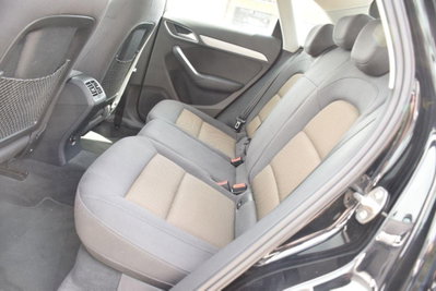 Audi Q3 2.0 TDI 120 CV (7)