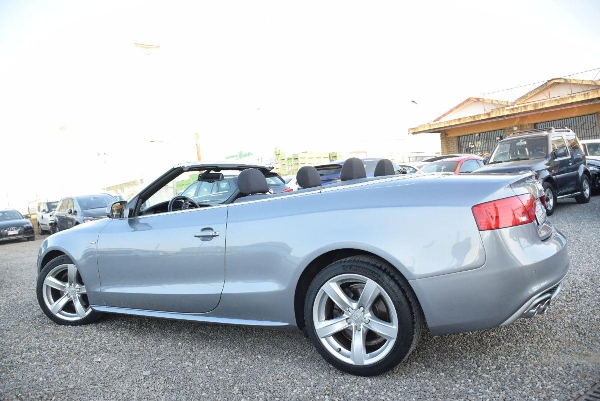 Audi A5 Cabrio 2.0 TDI 177 CV Advanced (4)