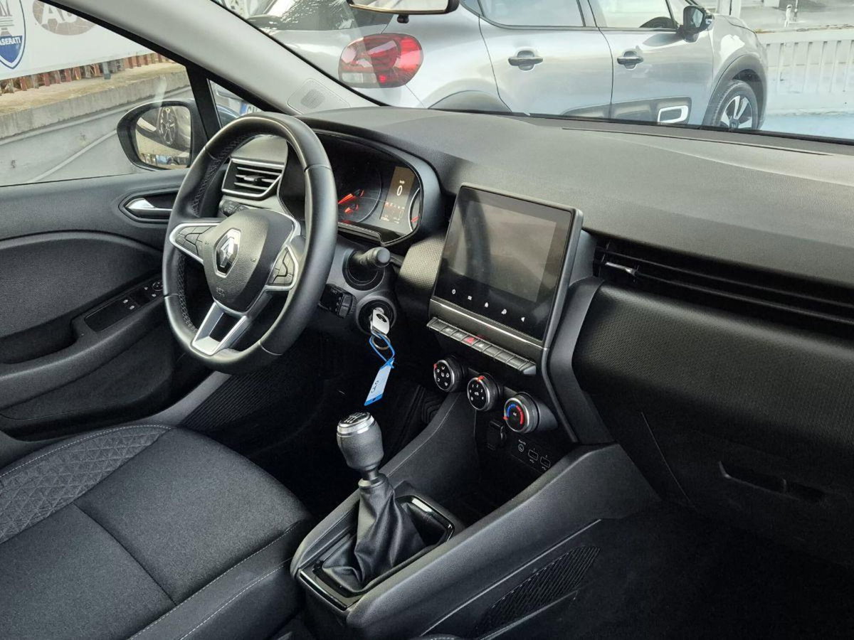 Renault Clio Blue dCi 100 CV 5 porte Evolution (10)