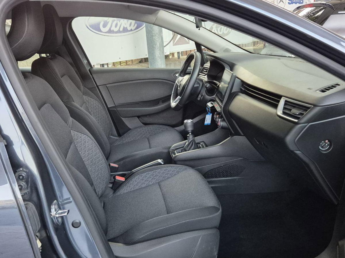 Renault Clio Blue dCi 100 CV 5 porte Evolution (14)