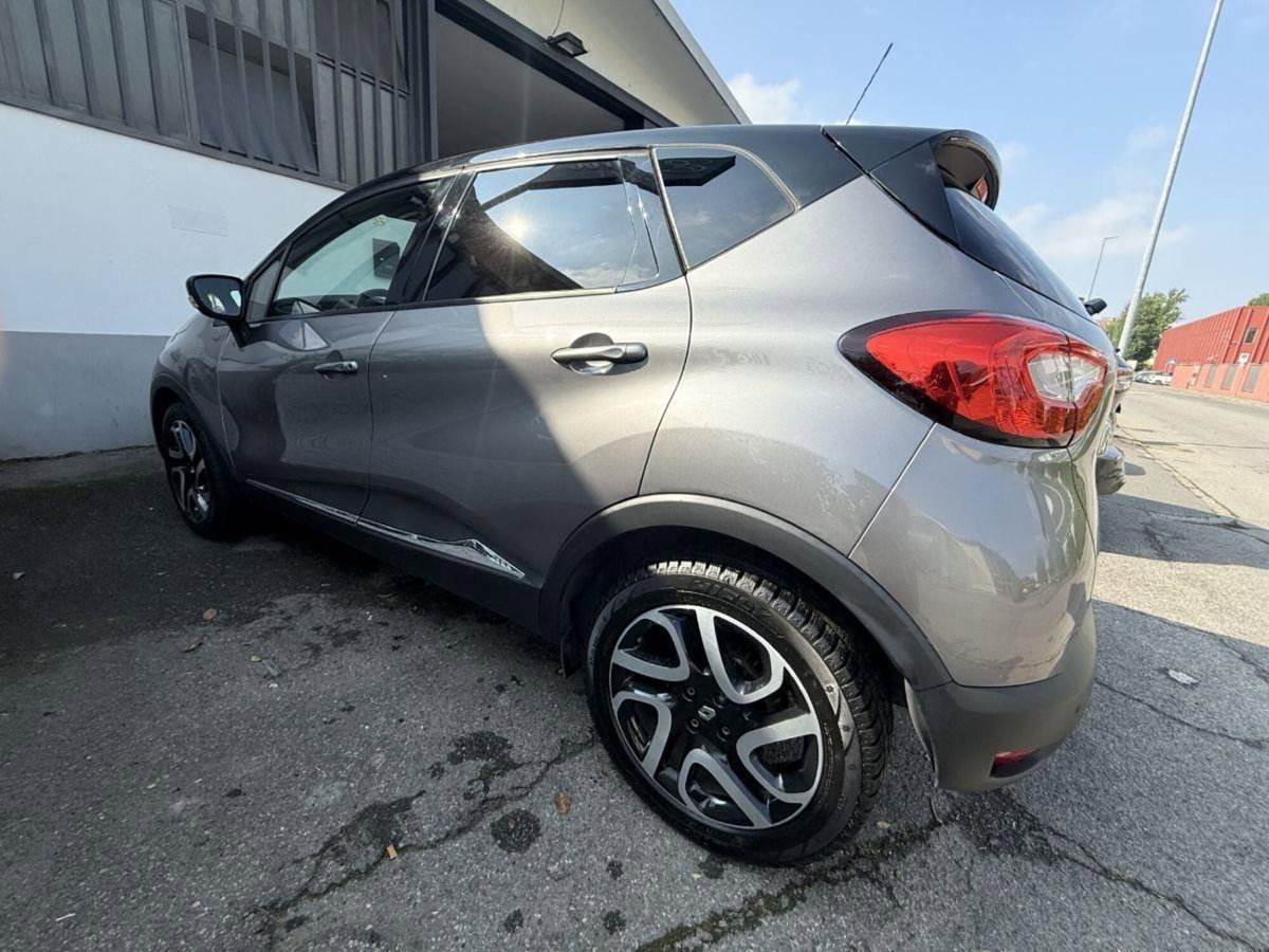 Renault Captur 1.2 TCe 120 CV EDC Energy R-Link (2)