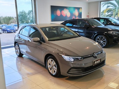 Volkswagen Golf 2.0 TDI 150 CV SCR R-Line (4)
