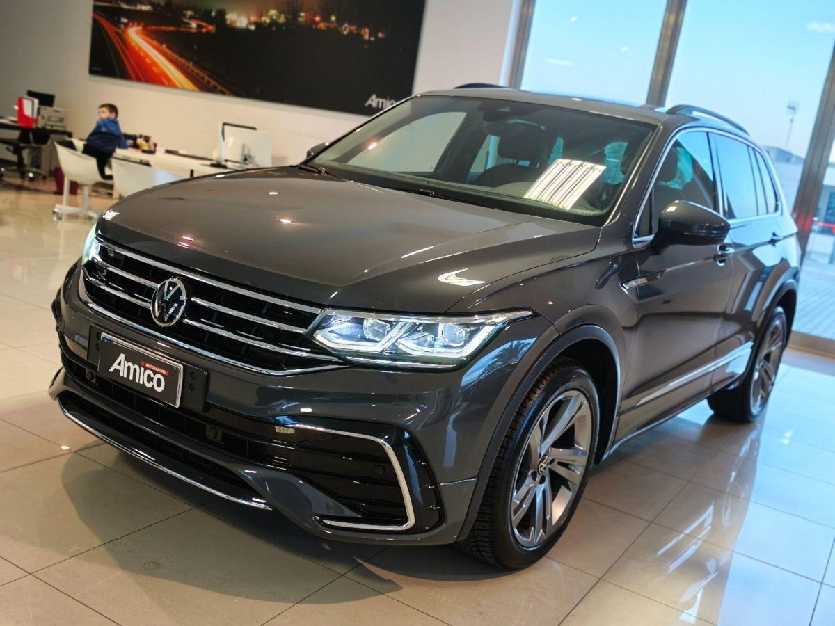 Volkswagen Tiguan Allspace 2.0 TDI SCR DSG 4MOTION R-Line