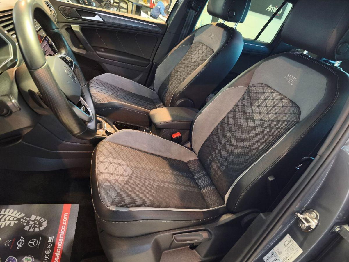 Volkswagen Tiguan Allspace 2.0 TDI SCR DSG 4MOTION R-Line (15)