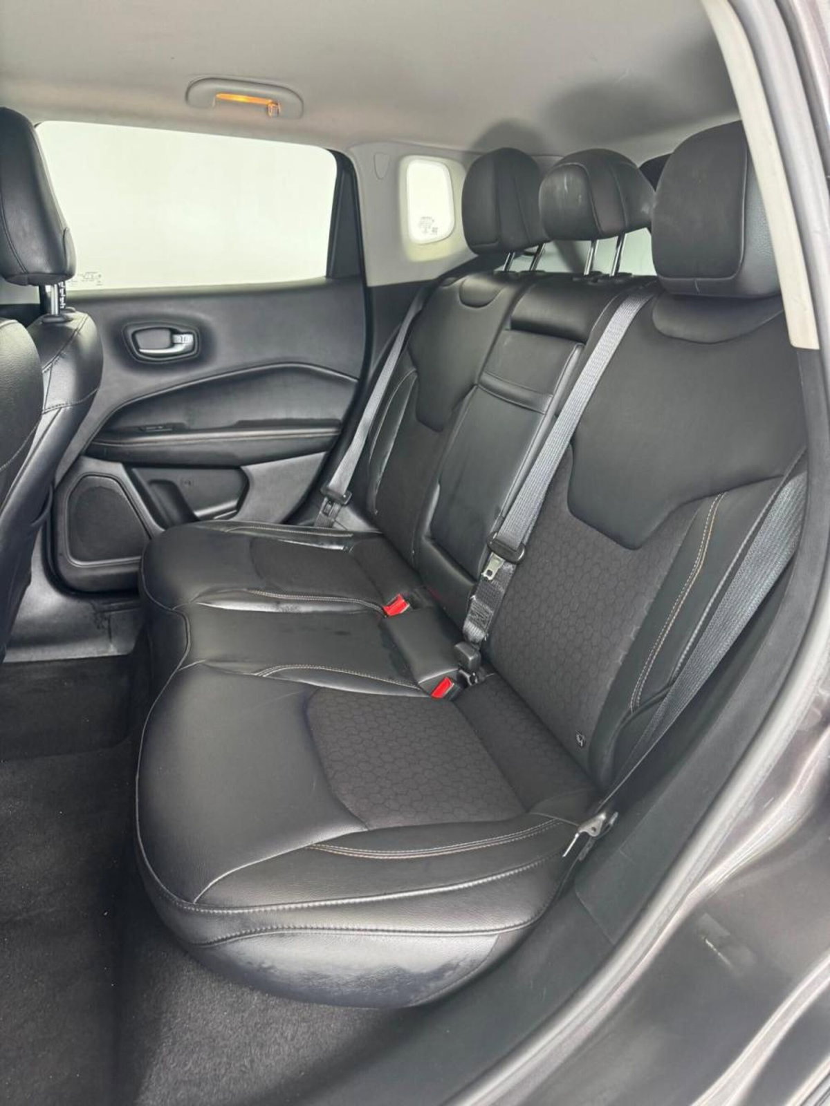 Jeep Compass 2.0 Multijet II aut. 4WD Longitude (17)