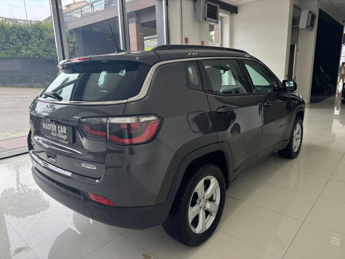 Jeep Compass 2.0 Multijet II aut. 4WD Longitude (4)