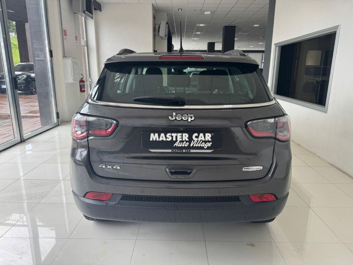Jeep Compass 2.0 Multijet II aut. 4WD Longitude (6)