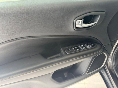Jeep Compass 2.0 Multijet II aut. 4WD Longitude (8)