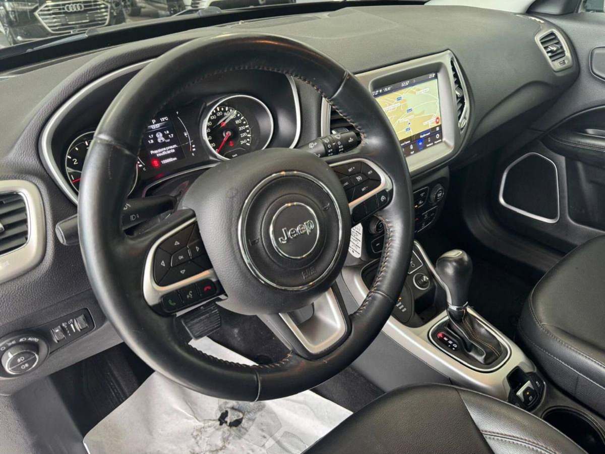 Jeep Compass 2.0 Multijet II aut. 4WD Longitude (9)