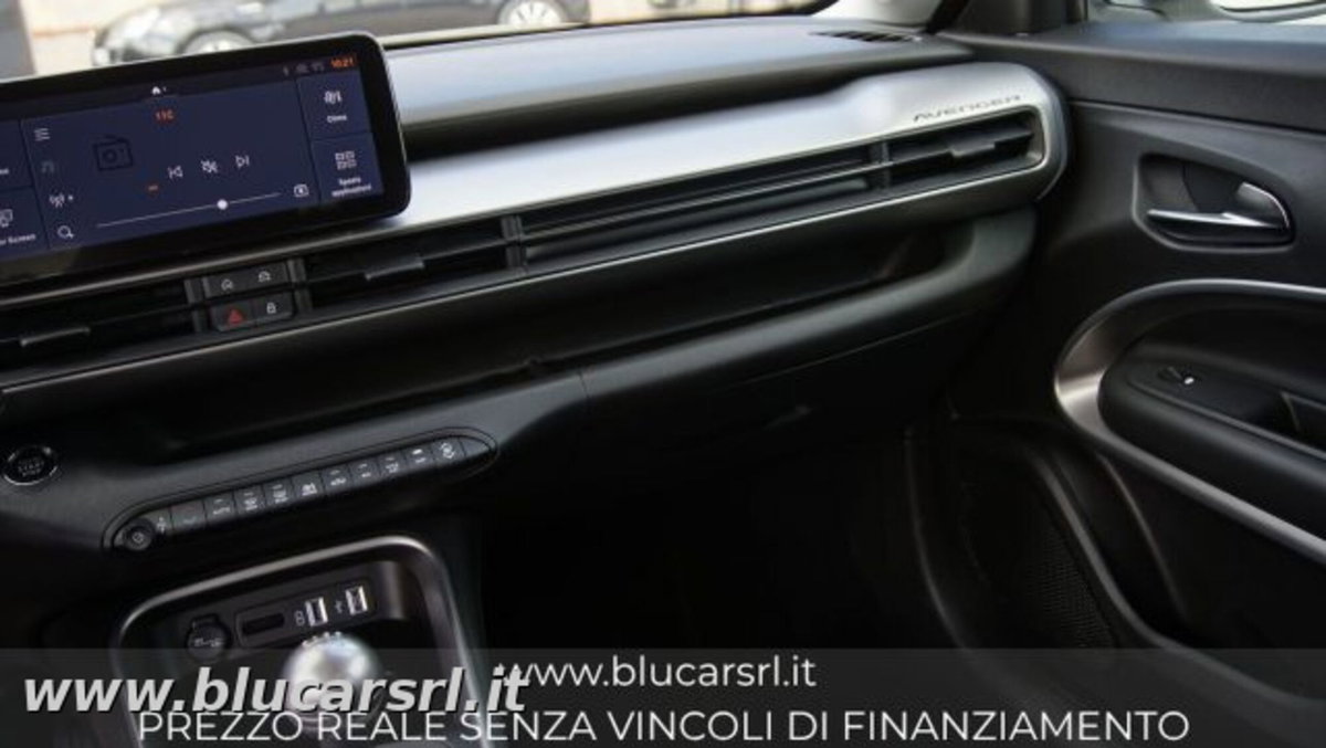 Jeep Avenger 1.2 turbo Summit fwd 100cv (9)