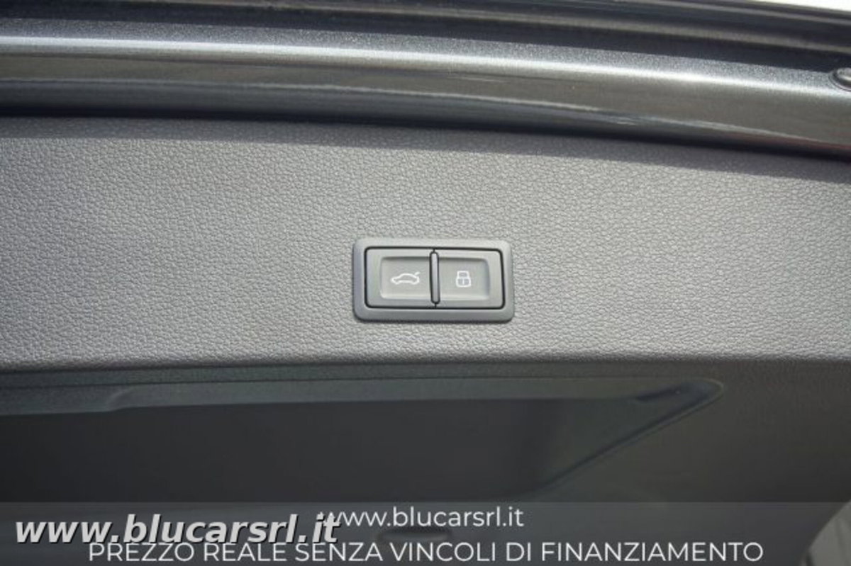 Audi Q2 Q2 35 TDI S tronic S line Edition (16)