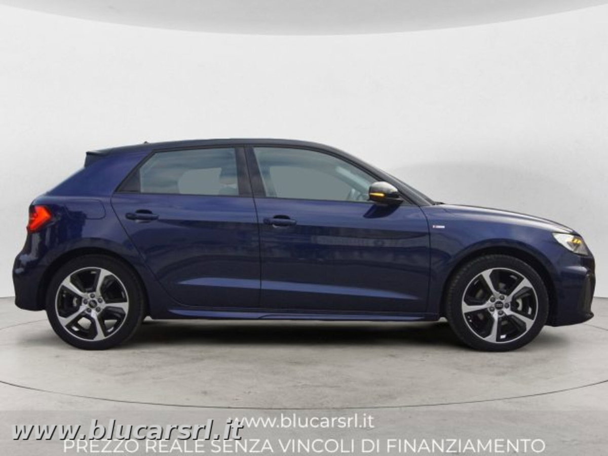 Audi A1 Sportback 30 TFSI S line edition (3)