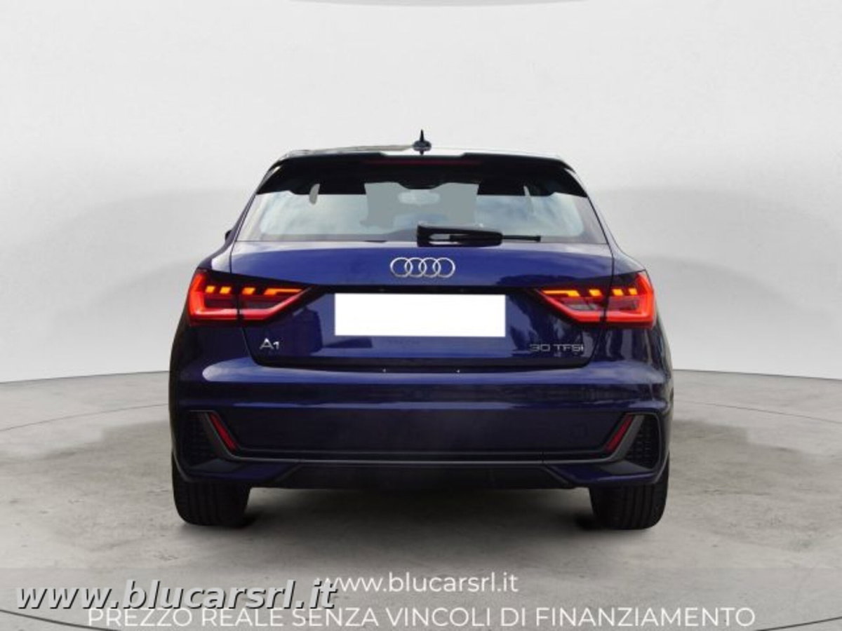 Audi A1 Sportback 30 TFSI S line edition (4)