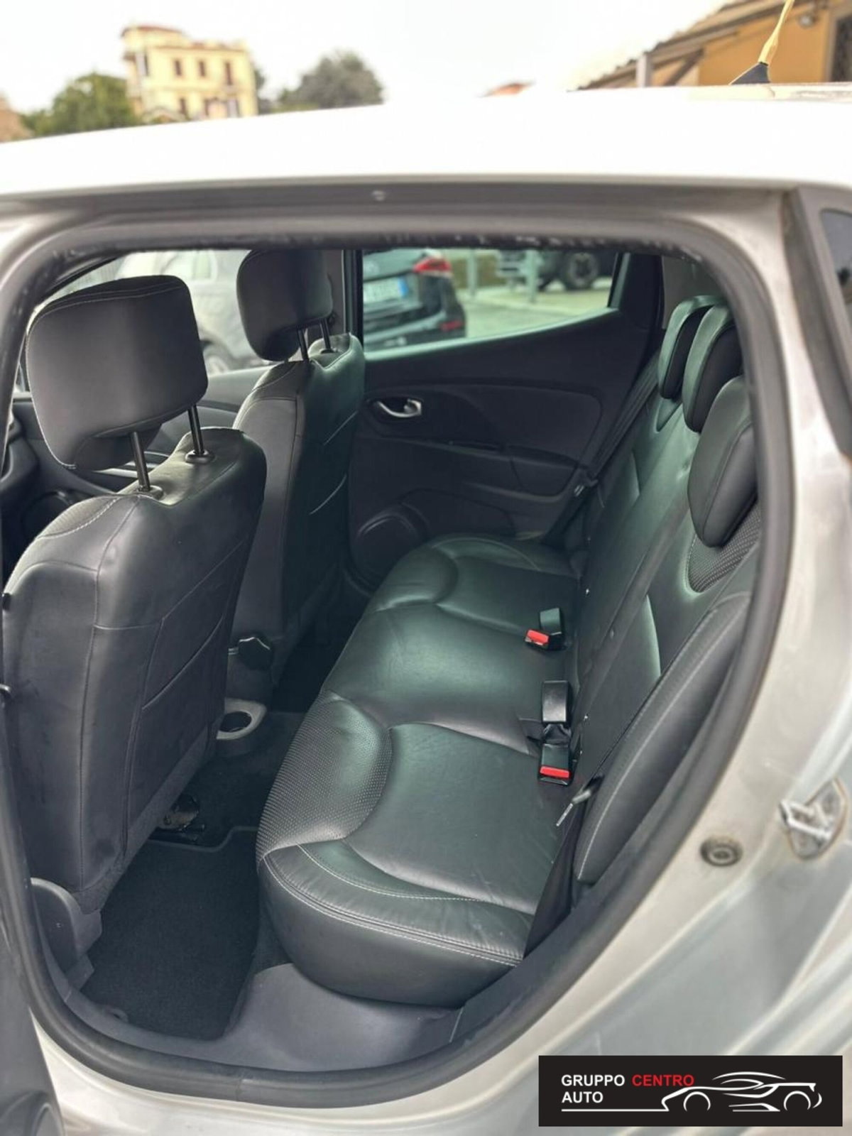 Renault Clio 1.5 dCi 8V 90CV EDC Start&Stop 5 porte Duel2 (9)