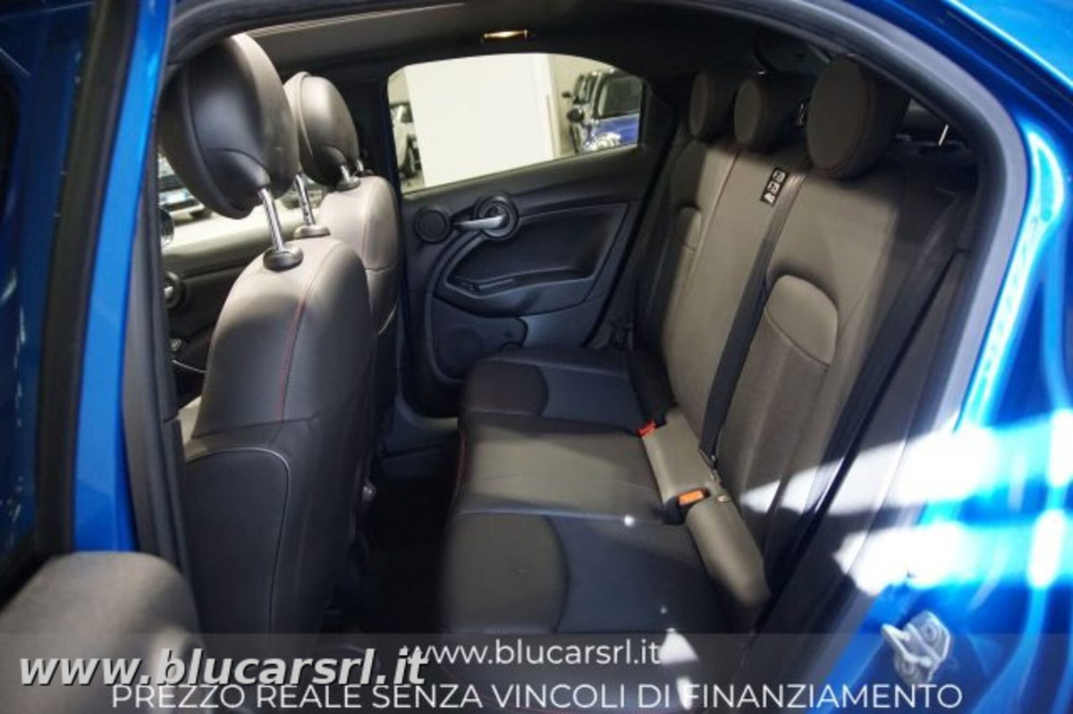Fiat 500X 1.6 MultiJet 130 CV Yacht Club Capri (13)