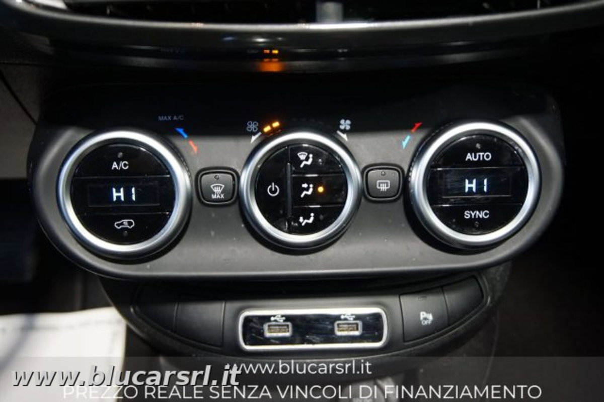 Fiat 500X 1.6 MultiJet 130 CV Yacht Club Capri (18)
