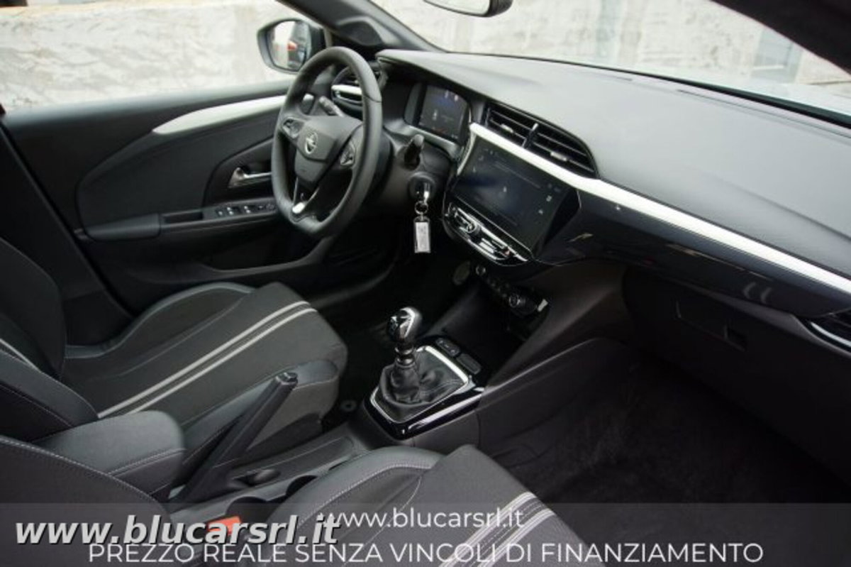 Opel Corsa 1.2 GS s&s 100cv (10)