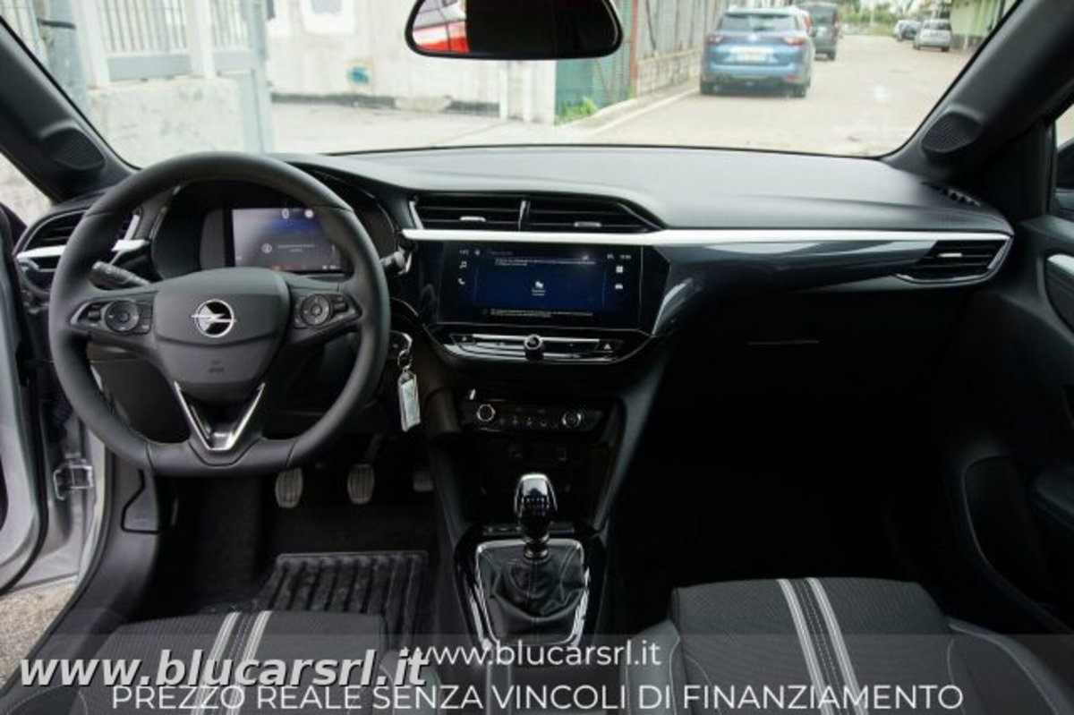 Opel Corsa 1.2 GS s&s 100cv (8)