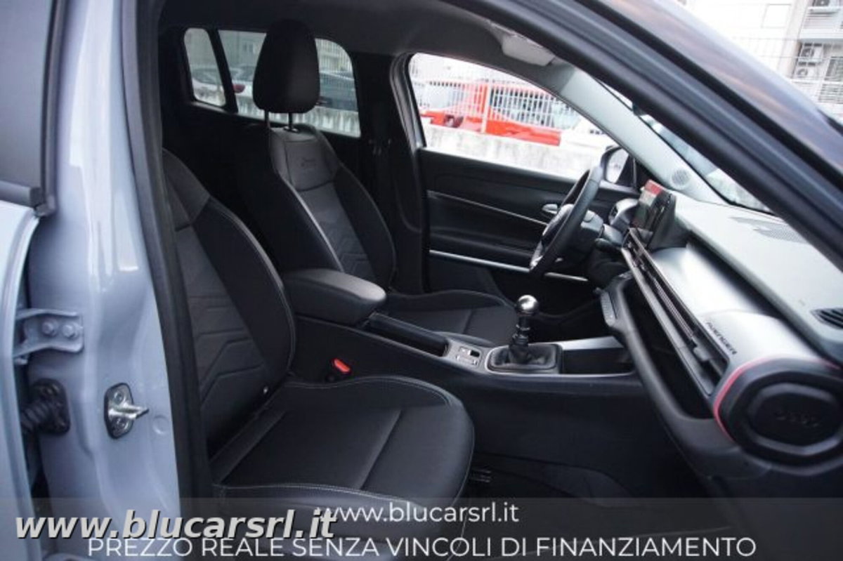 Jeep Avenger 1.2 turbo Summit fwd 100cv (10)