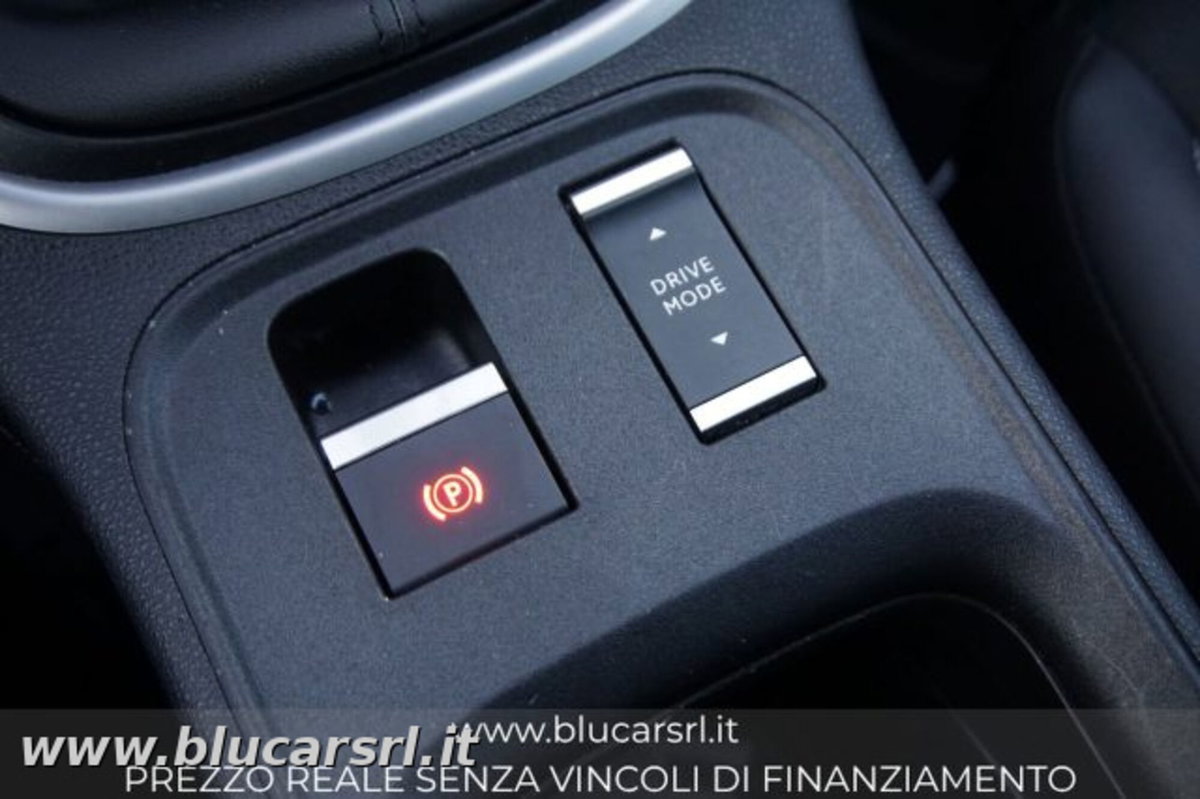 Jeep Avenger 1.2 turbo Summit fwd 100cv (18)