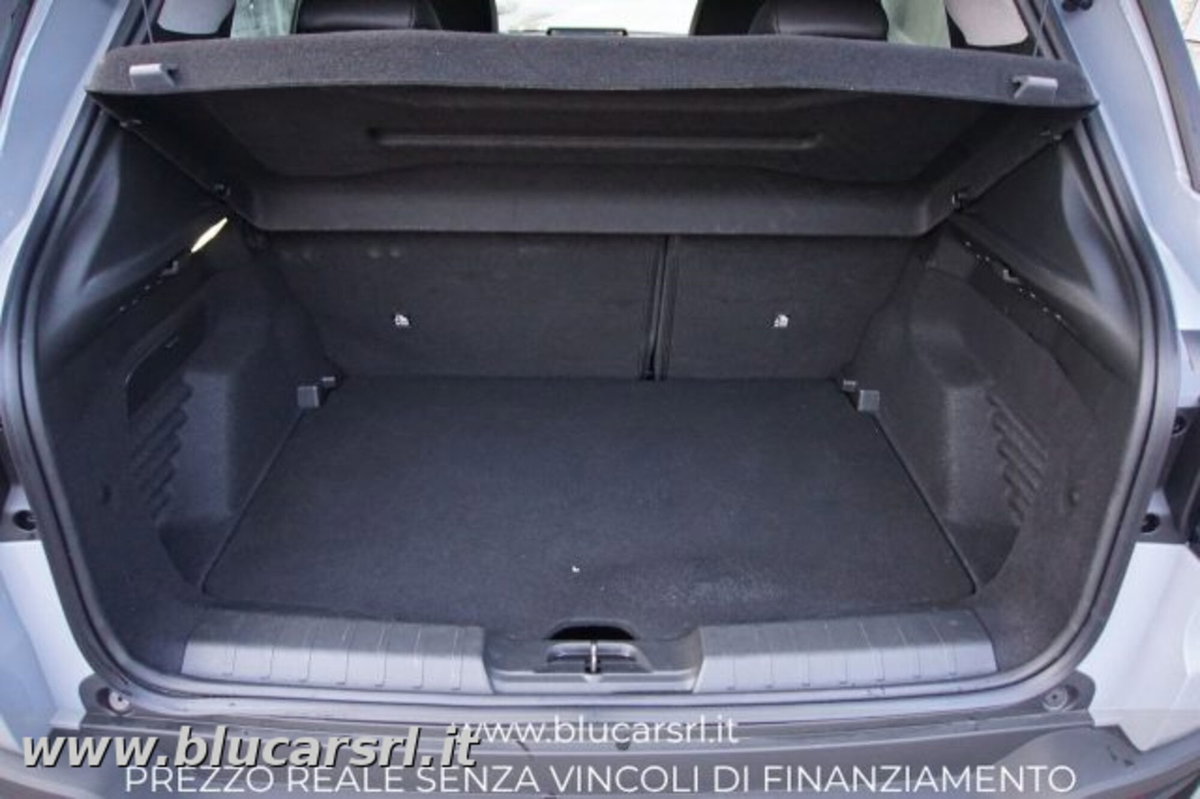 Jeep Avenger 1.2 turbo Summit fwd 100cv (20)