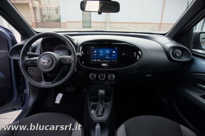 Toyota Aygo X 1.0 Active 72cv s-cvt (8)