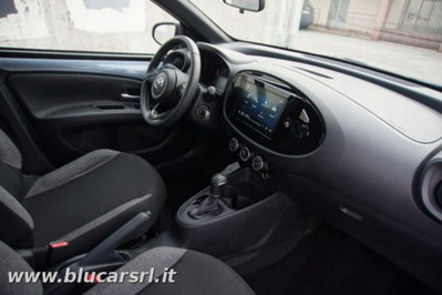 Toyota Aygo X 1.0 Active 72cv s-cvt (9)