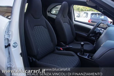 Toyota Aygo X 1.0 Trend Air 72cv s-cvt (11)