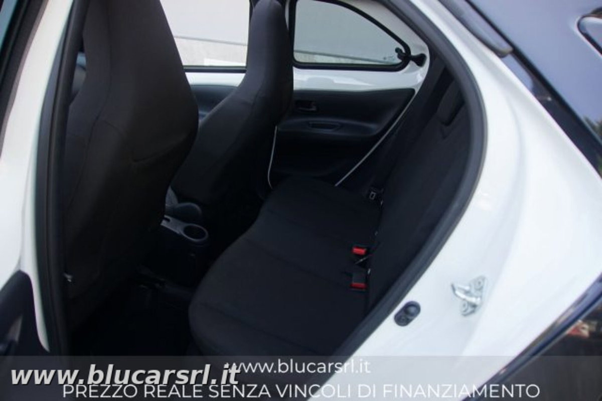 Toyota Aygo X 1.0 Trend Air 72cv s-cvt (12)