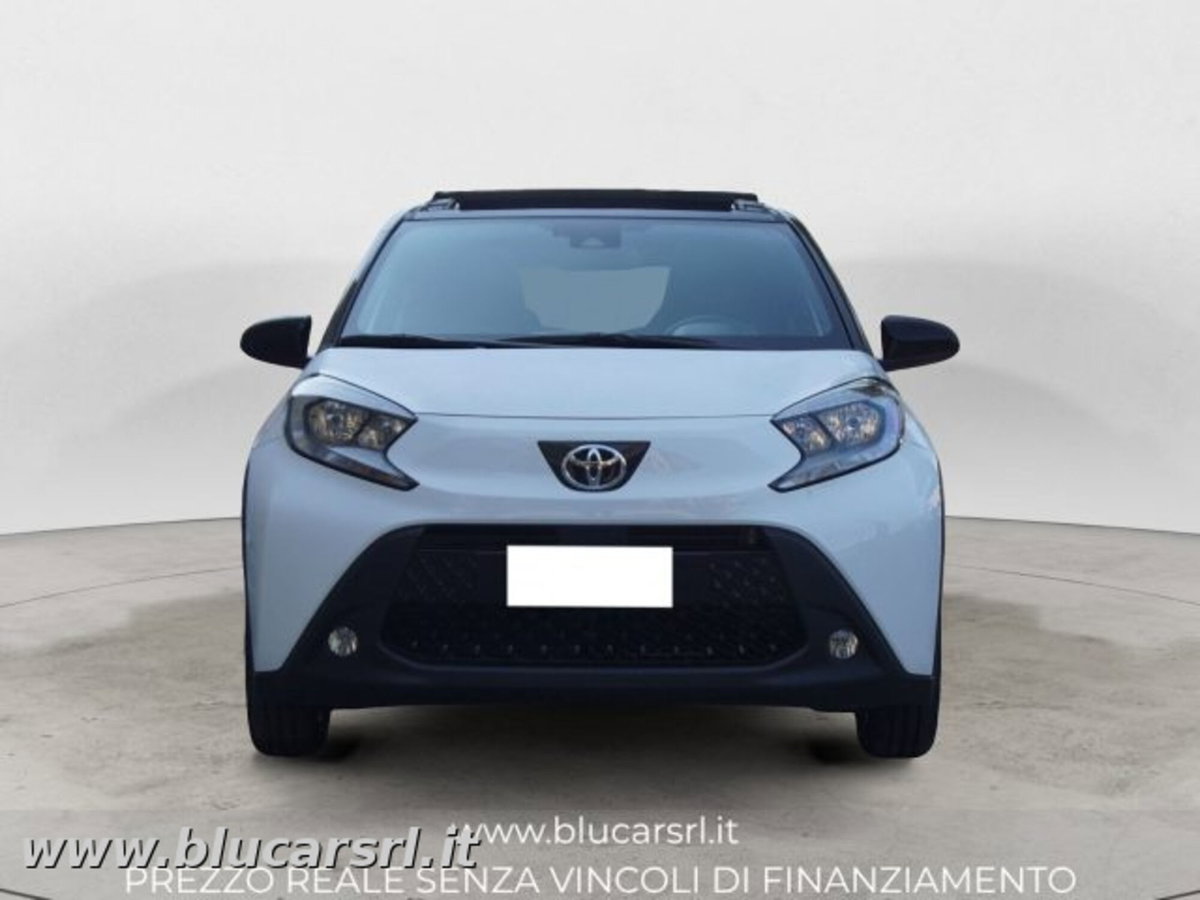Toyota Aygo X 1.0 Trend Air 72cv s-cvt (2)