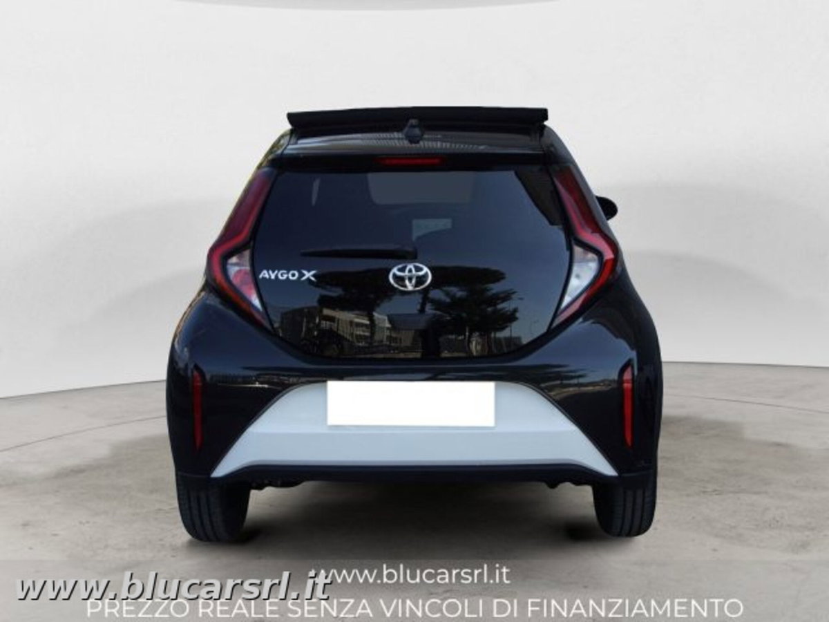 Toyota Aygo X 1.0 Trend Air 72cv s-cvt (4)