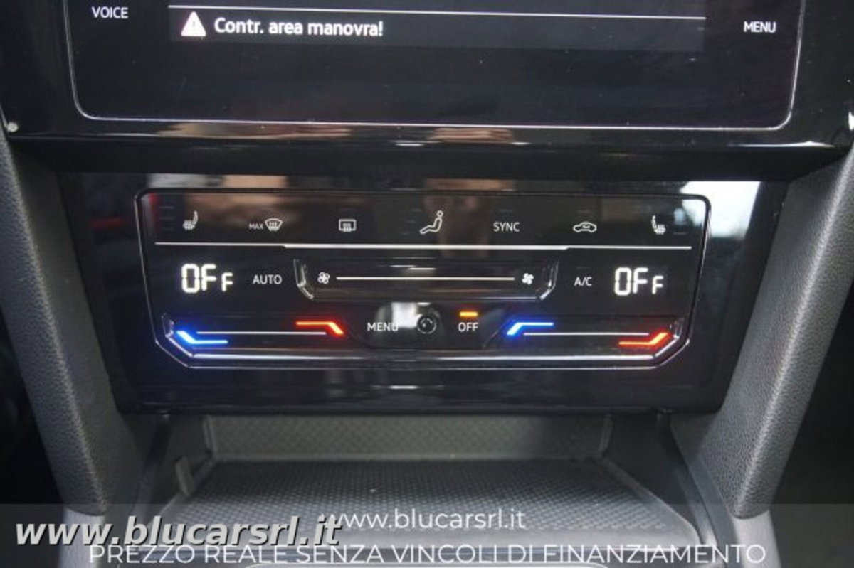 Volkswagen Passat Variant 1.5 TSI ACT DSG Business (17)