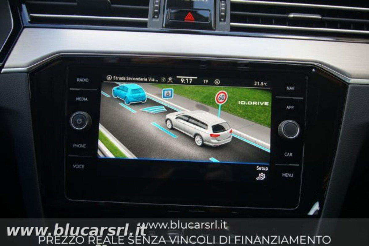 Volkswagen Passat Variant 1.5 TSI ACT DSG Business (18)