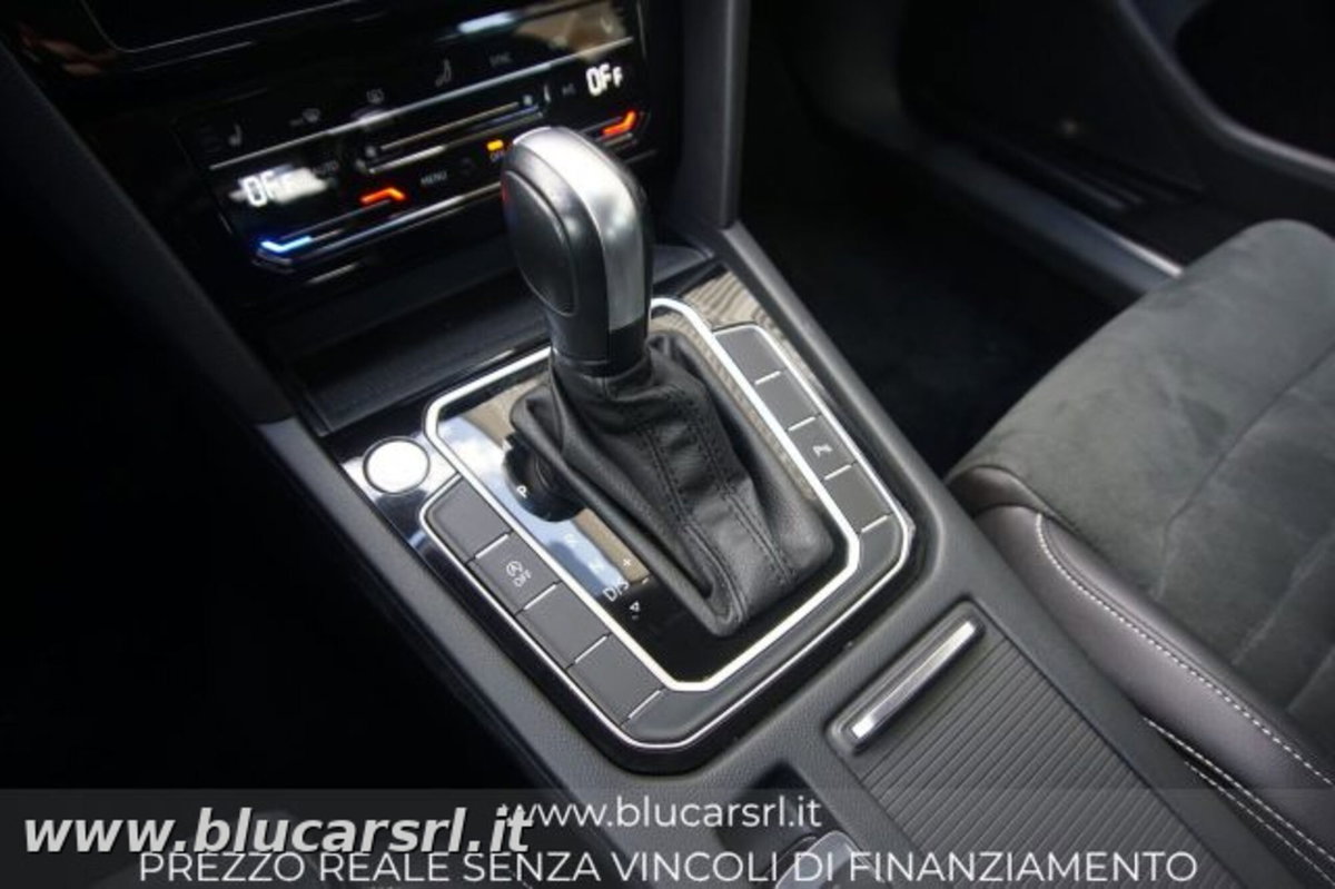 Volkswagen Passat Variant 1.5 TSI ACT DSG Business (19)