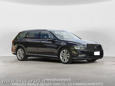 Volkswagen Passat Variant 1.5 TSI ACT DSG Business (2)