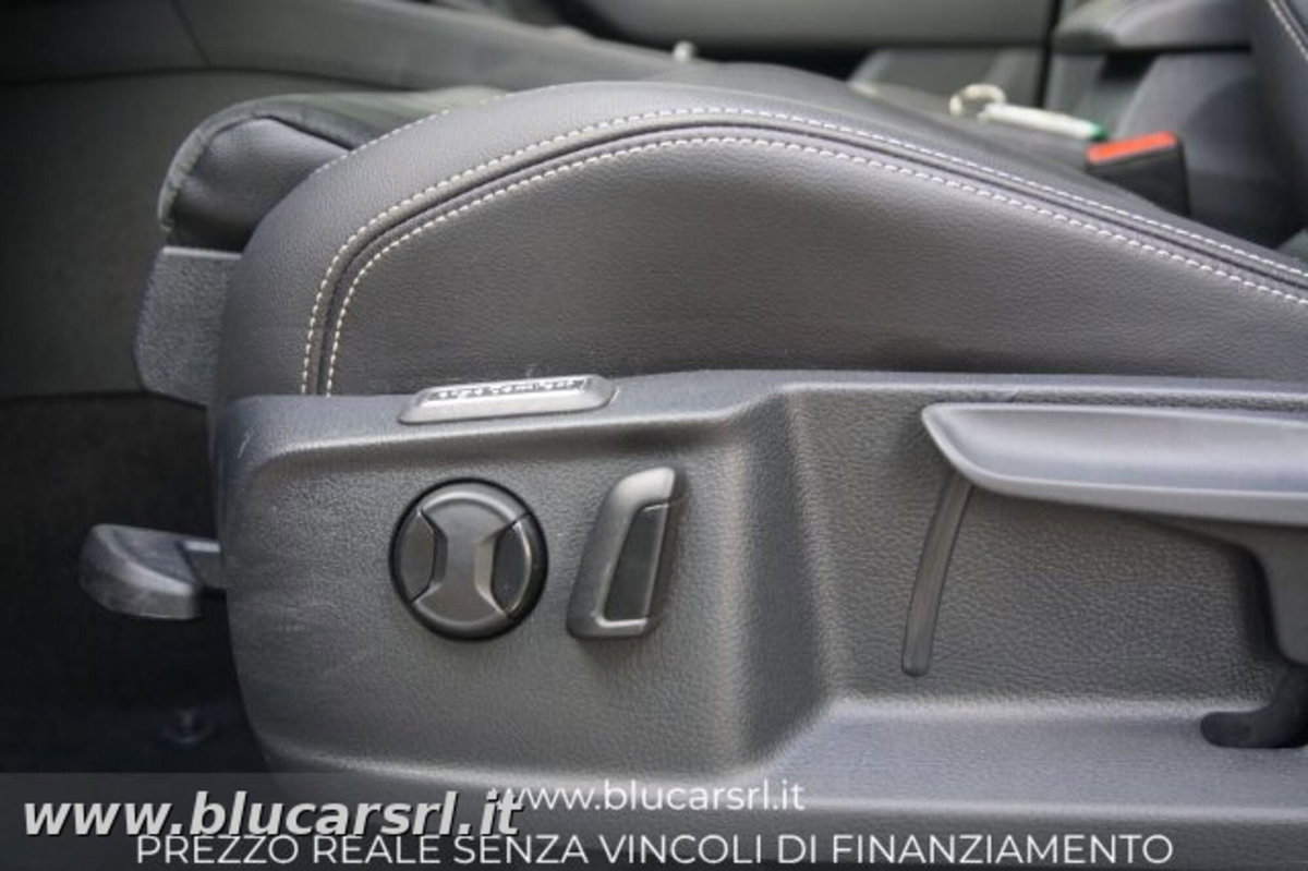 Volkswagen Passat Variant 1.5 TSI ACT DSG Business (20)