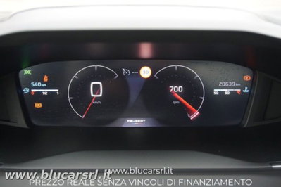 Peugeot 2008 1.2 turbo Allure 100cv (16)