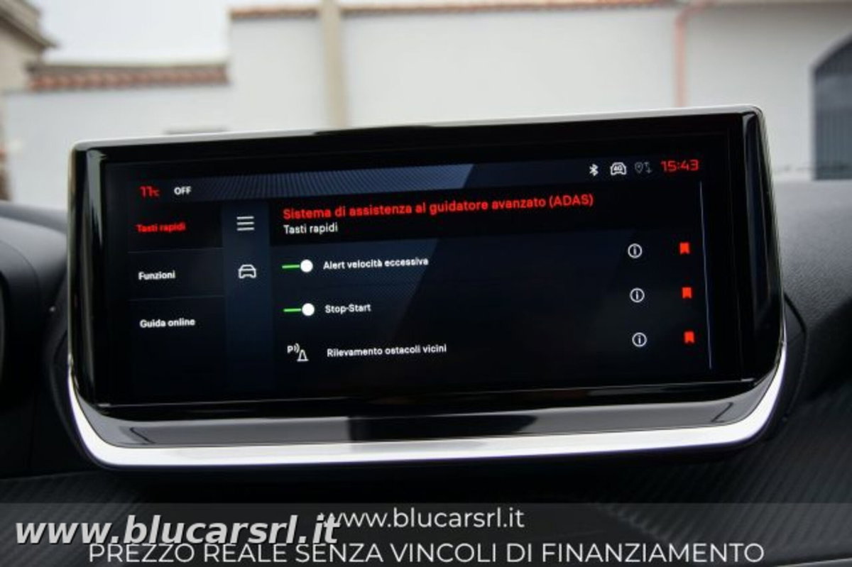 Peugeot 2008 1.2 turbo Allure 100cv (20)