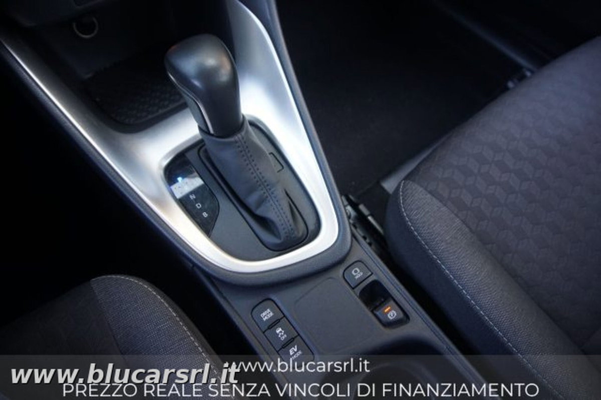 Toyota Yaris Active (18)