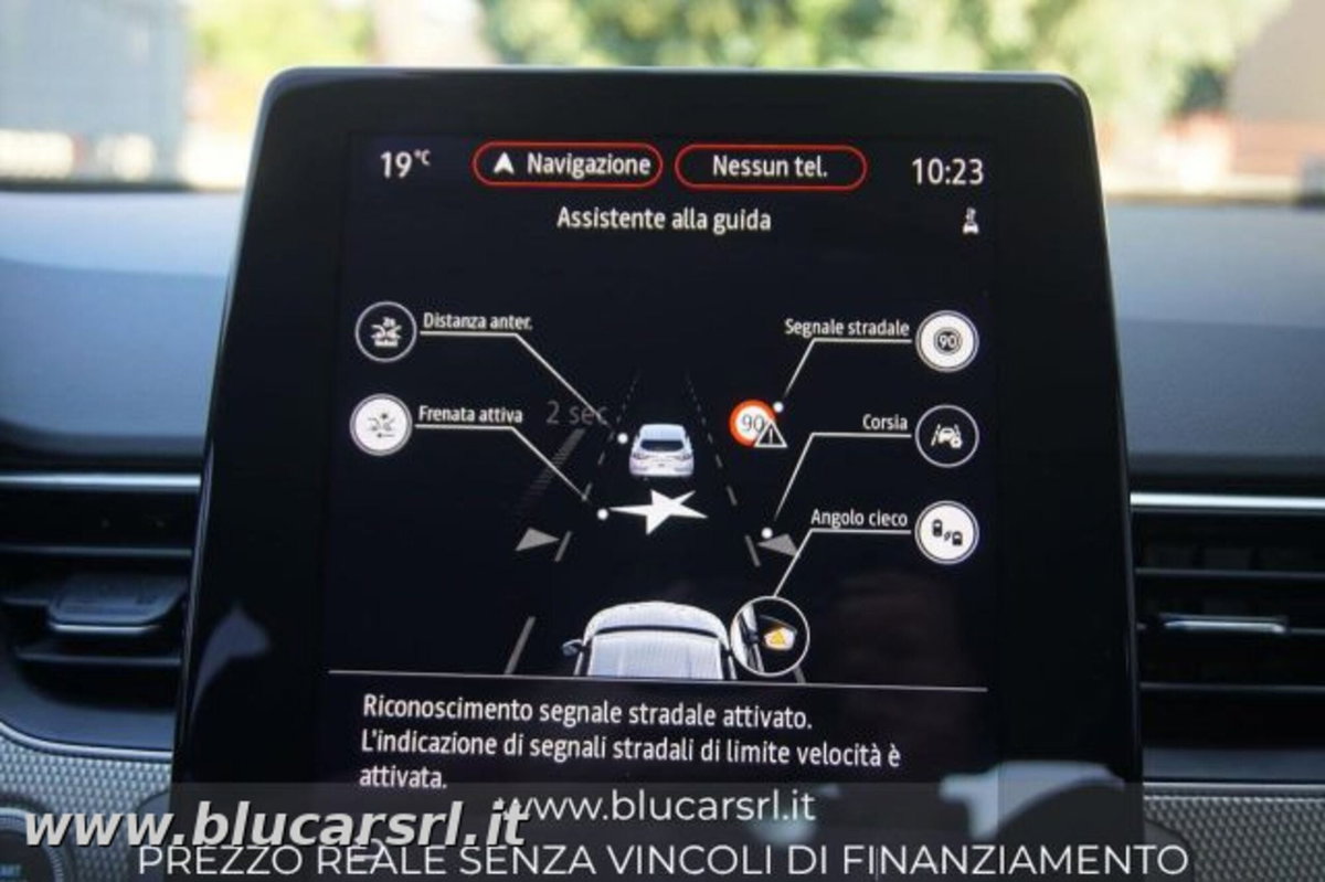 Renault Arkana E-Tech 145 CV Intens (19)