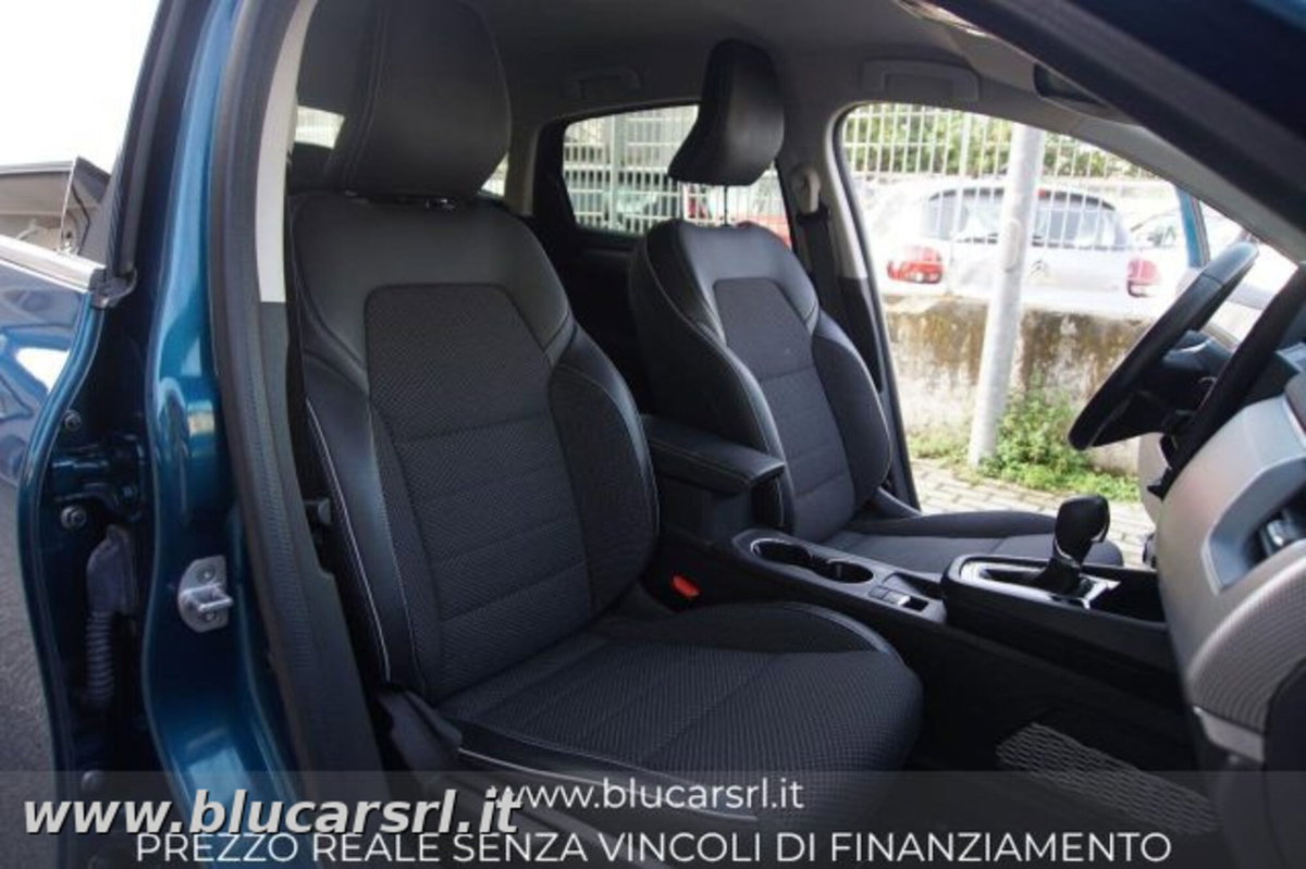 Renault Arkana E-Tech 145 CV Intens (11)