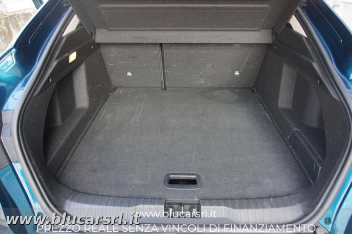 Renault Arkana E-Tech 145 CV Intens (13)