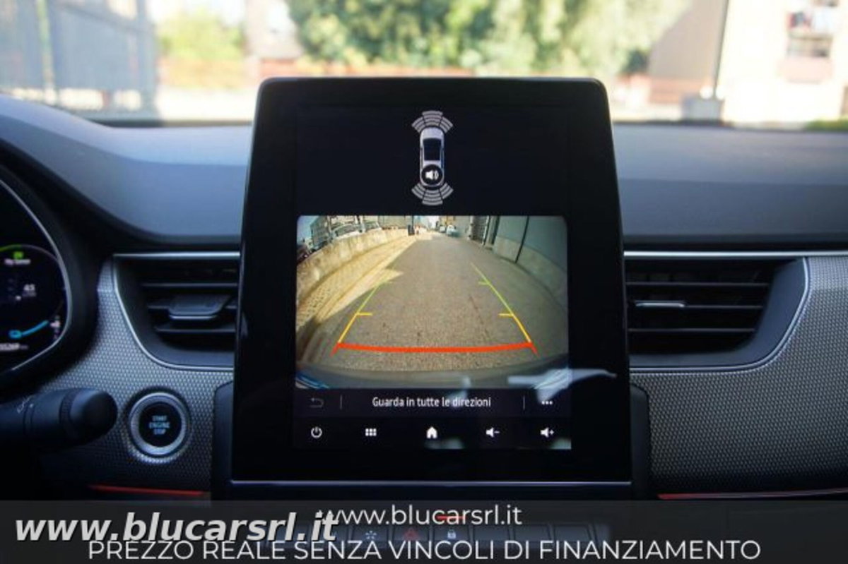 Renault Arkana E-Tech 145 CV Intens (17)