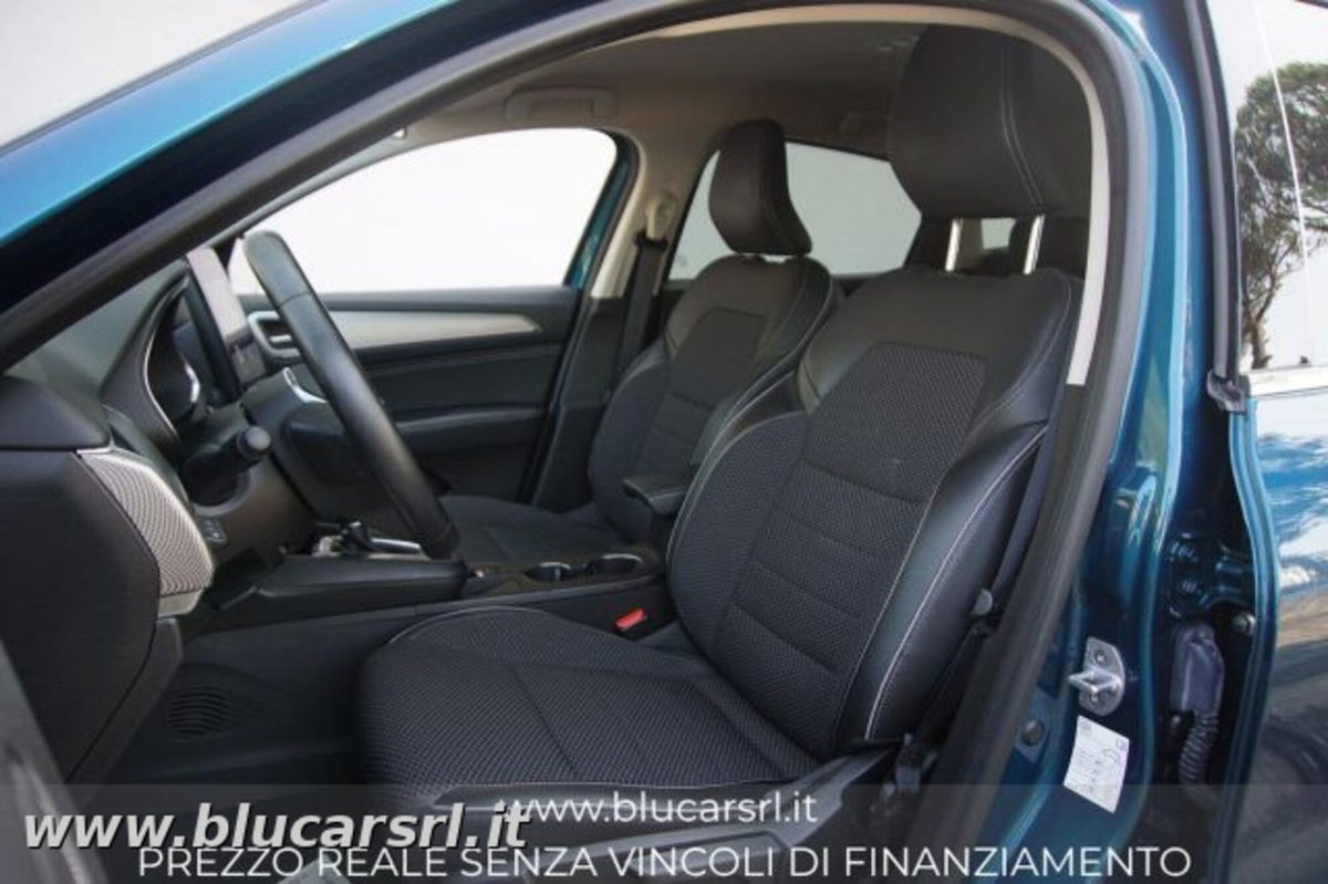 Renault Arkana E-Tech 145 CV Intens (5)