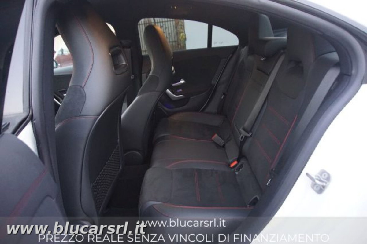 Mercedes-Benz CLA 220 d AMG Line Premium auto (13)